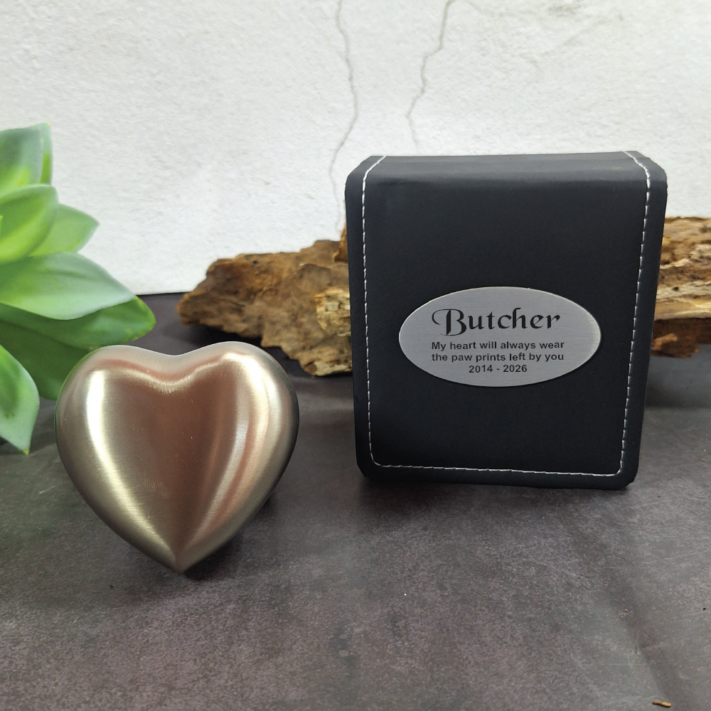Memorial Heart Silver Urn 70mm Pet Urn with Plaque