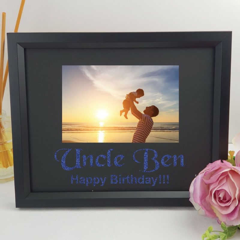Personalised uncle 6x4 landscape black photo frame with glitter vinyl message – image 1