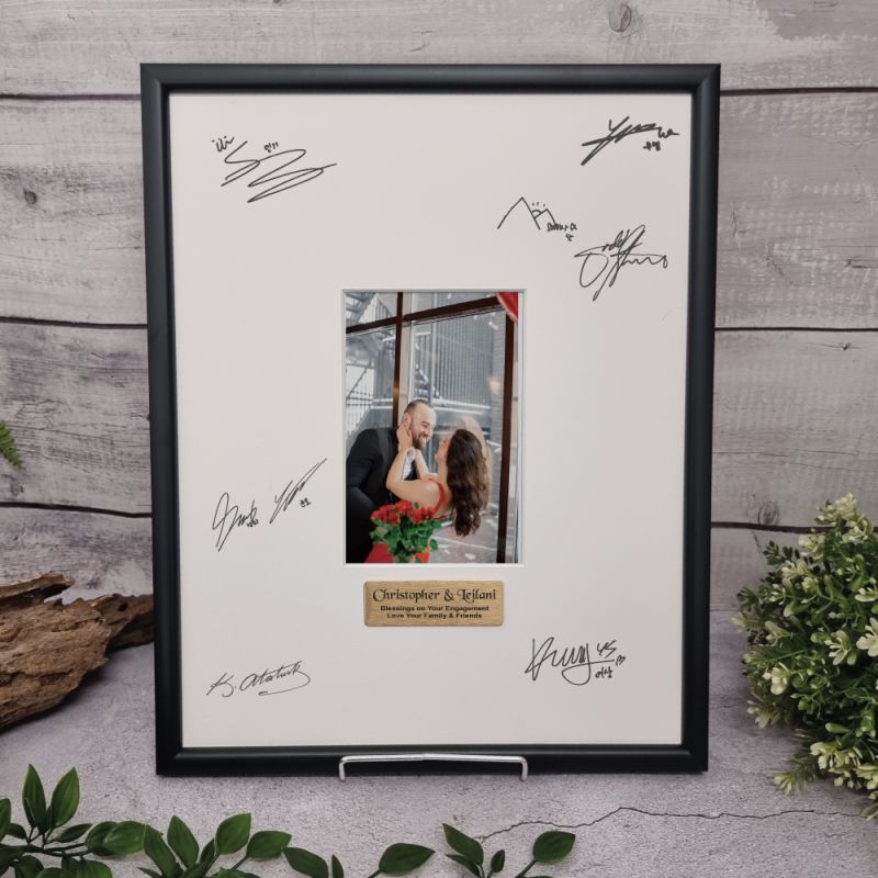 Engagement Black Signature Frame 4x6 Photo